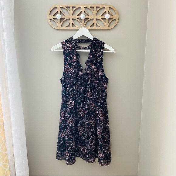 BCBGeneration Floral Dress Black/Purple Sz Small - Picture 1 of 10